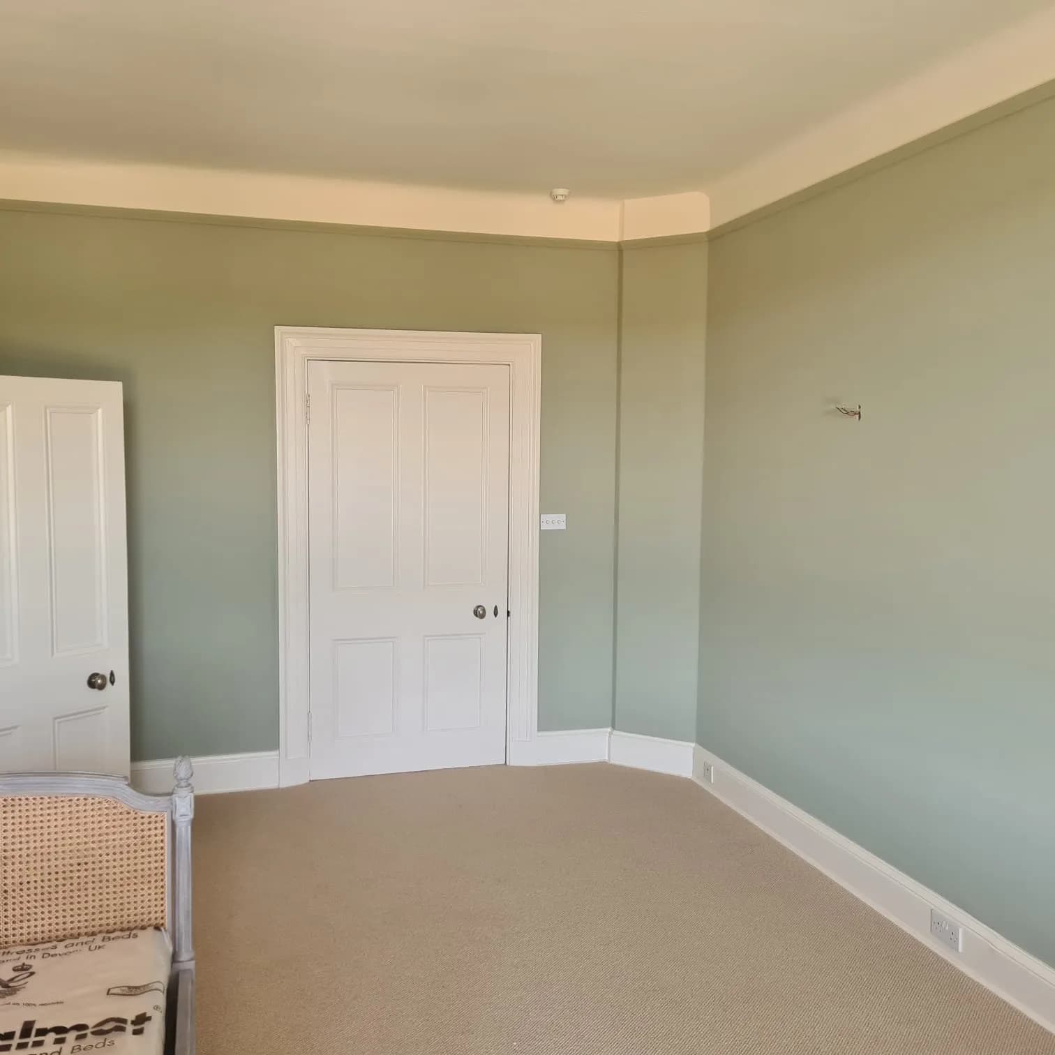 Spray finished cabinetry and woodwork by the Bourne Decorators bespoke spraying unit